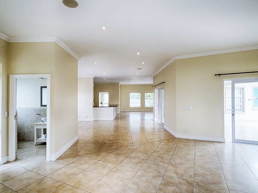 3 Bedroom Property for Sale in Hunters Estate Western Cape
